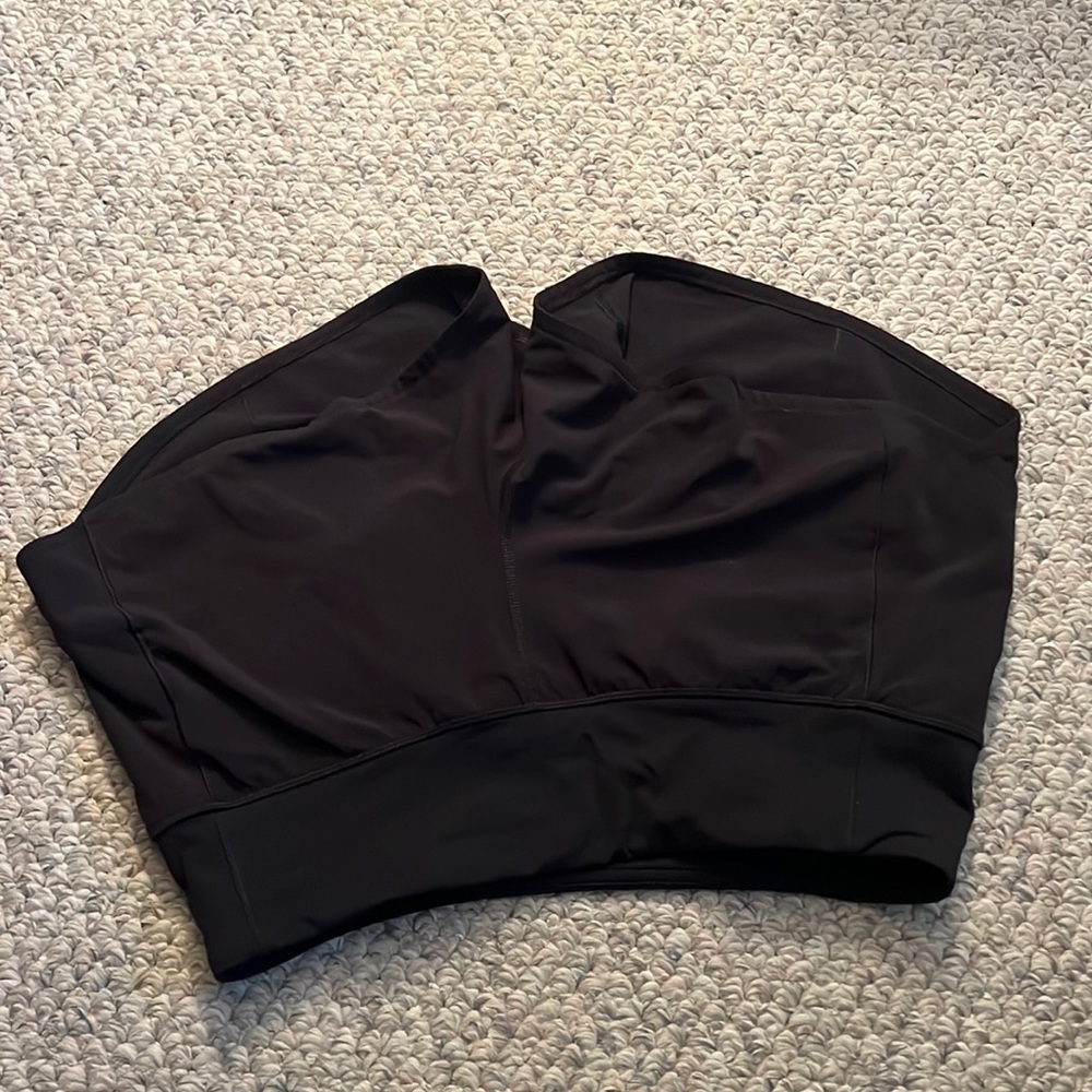 Black lululemon shorts